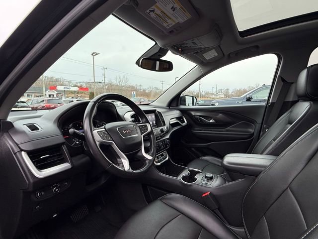 Used 2022 GMC Terrain SLT w/ Infotainment Package II image 14