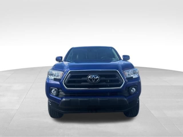 Used 2022 Toyota Tacoma SR image 3