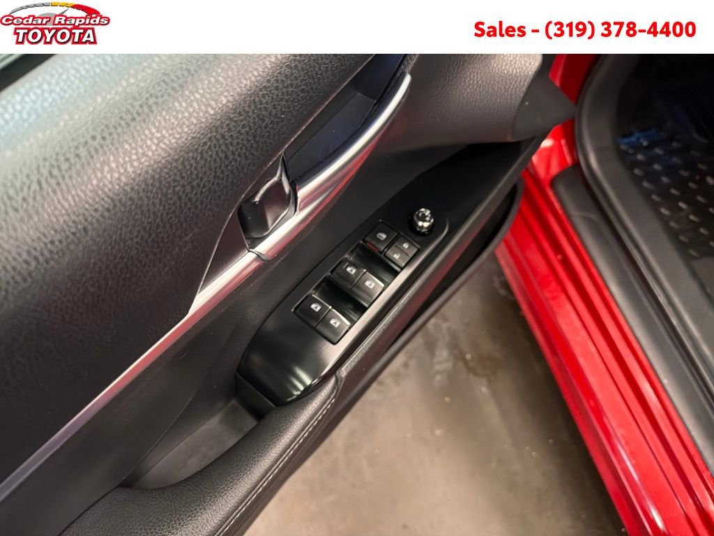Certified 2019 Toyota Camry XSE image 12