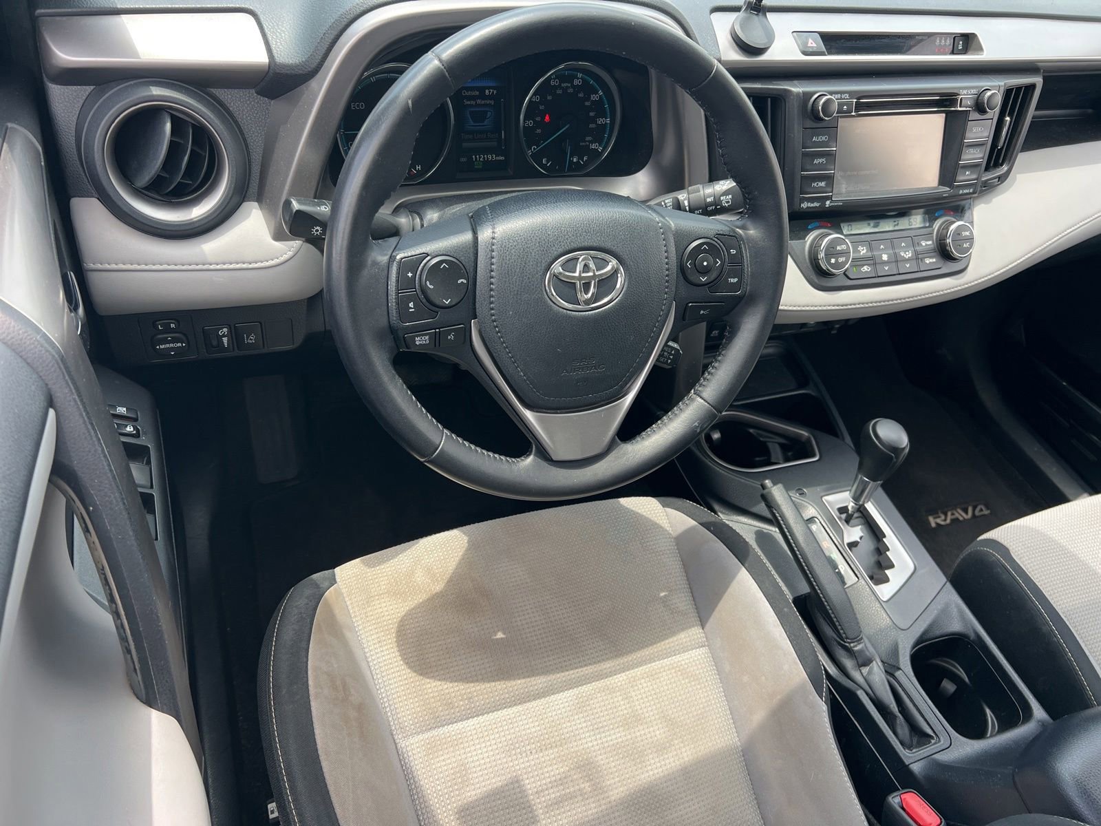 Used 2017 Toyota RAV4 XLE AWD/4WD image 35