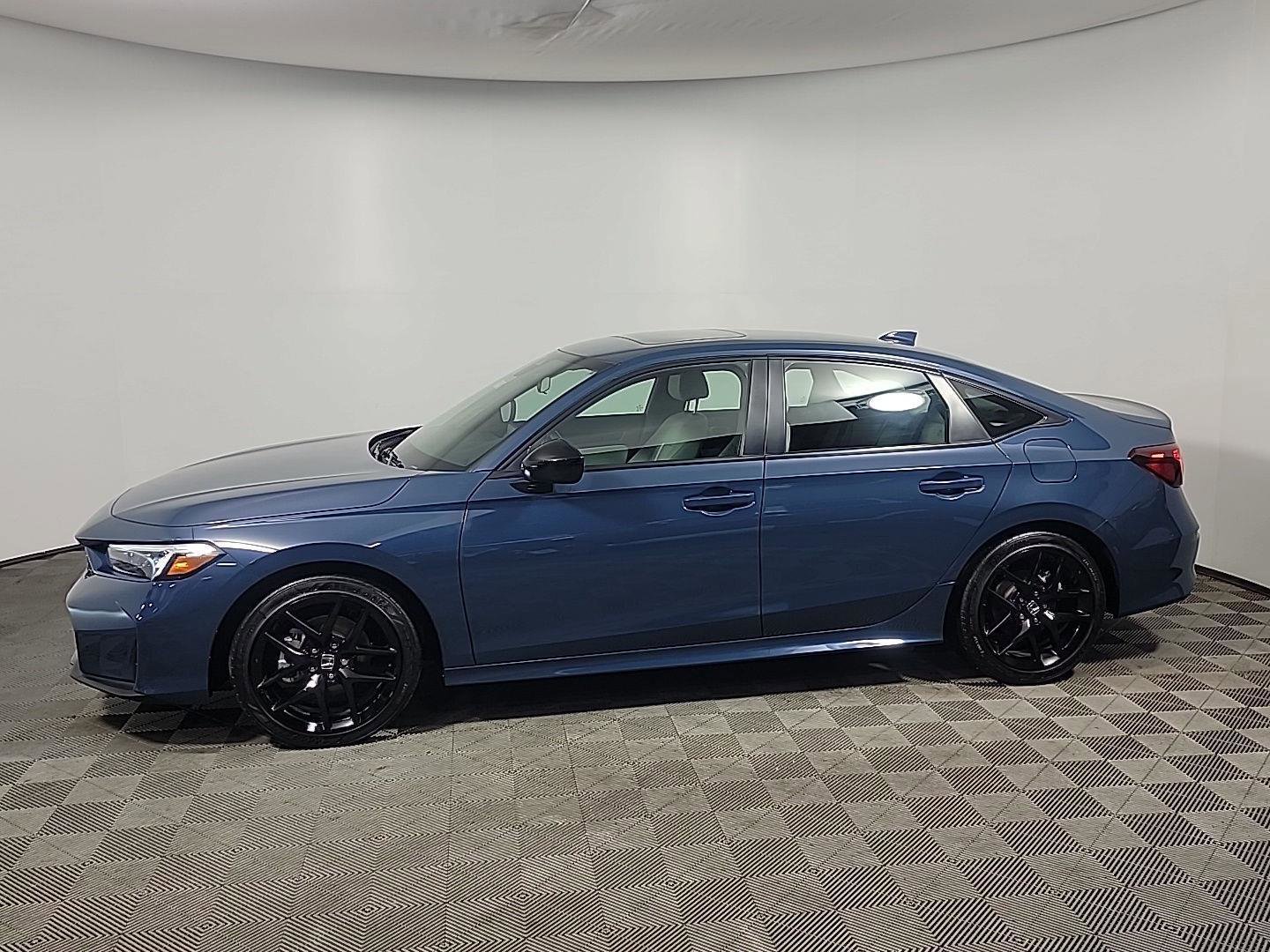 Certified 2025 Honda Civic Sport image 11