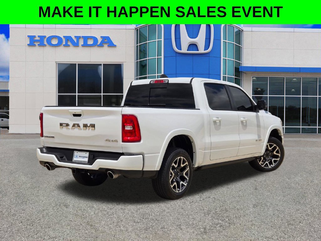 Used 2025 RAM 1500 Laramie w/ Laramie Southwest Edition AWD/4WD image 3