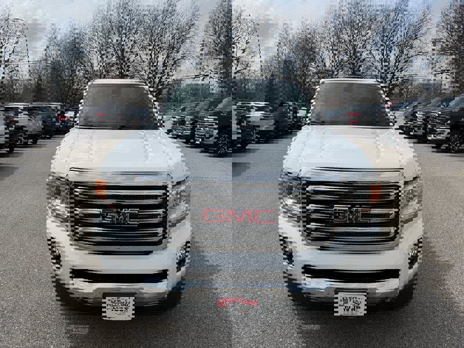 Used 2018 GMC Canyon SLT w/ Driver Alert Package image 2