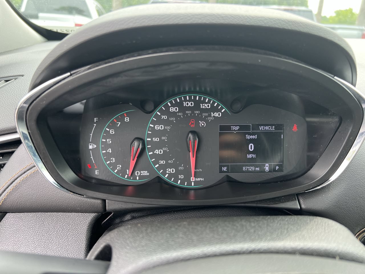 Used 2019 Chevrolet Trax LT w/ LT Convenience Package FWD image 21