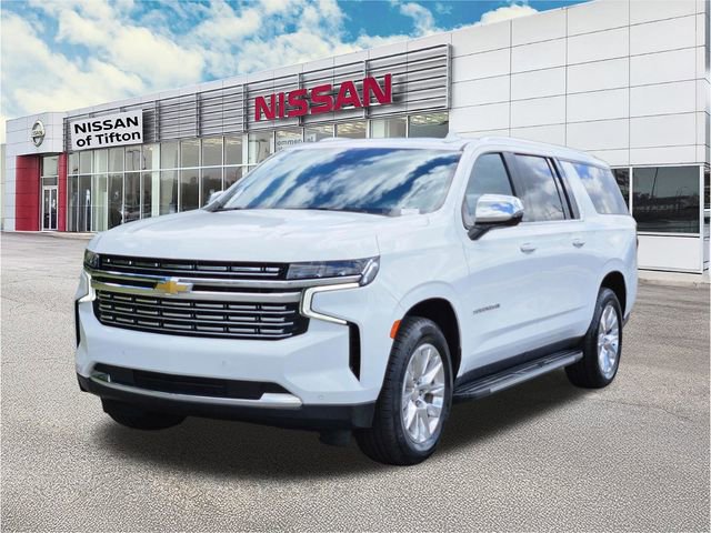 Used 2023 Chevrolet Suburban Premier image 7