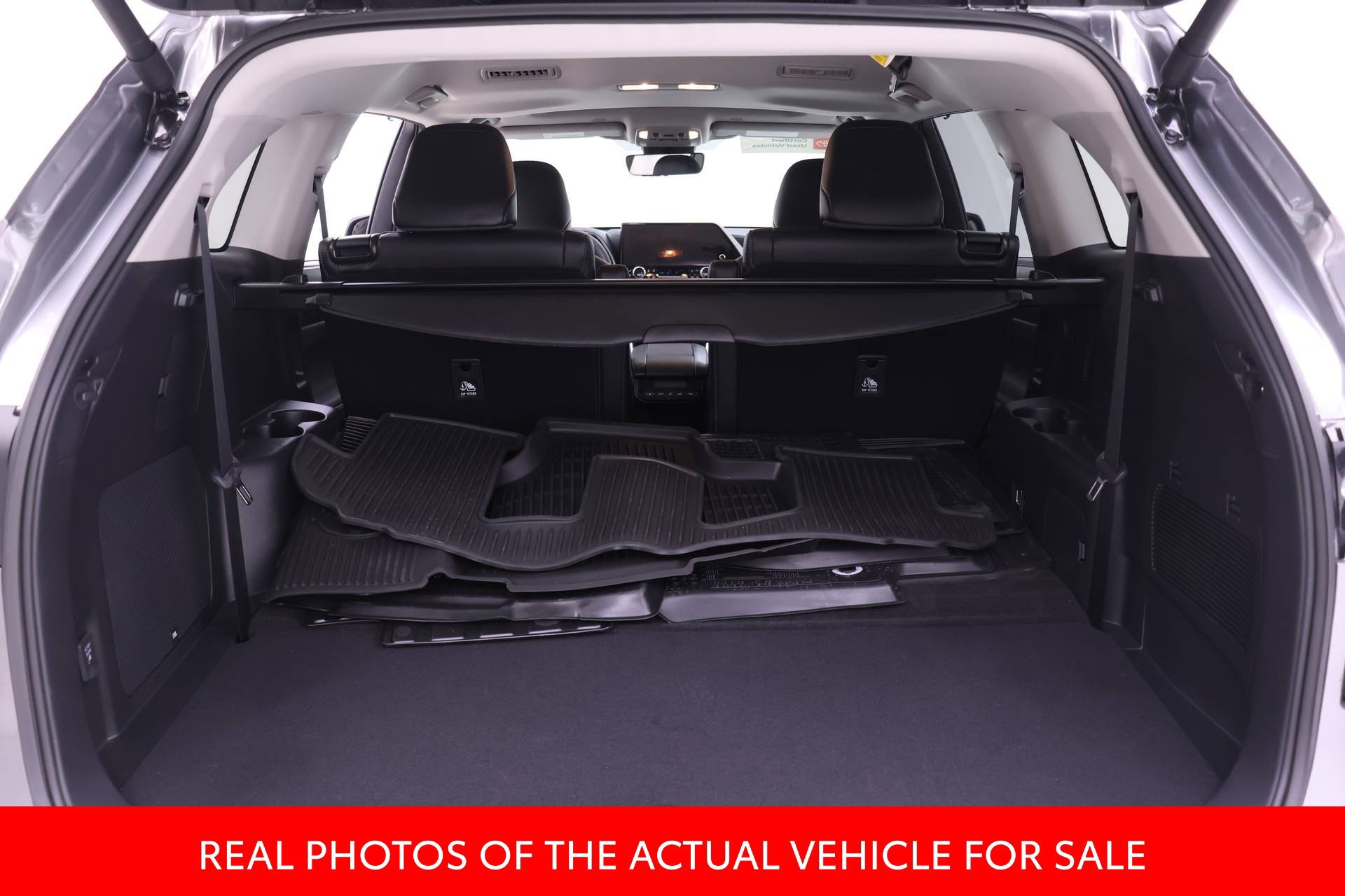 Certified 2025 Toyota Highlander Limited AWD/4WD image 14