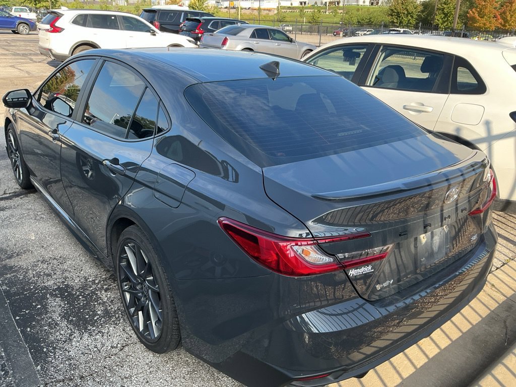 Used 2025 Toyota Camry SE w/ Multimedia Upgrade Package FWD image 9