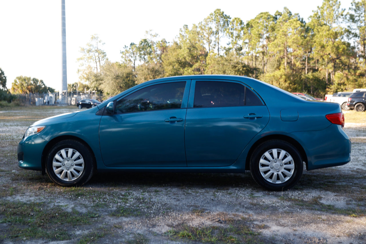 Used 2009 Toyota Corolla S image 3