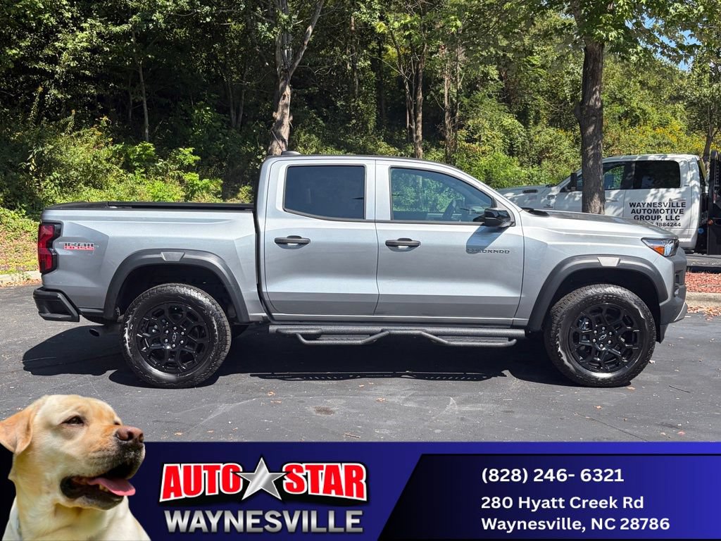 Used 2026 Chevrolet Colorado Trail Boss AWD/4WD image 3