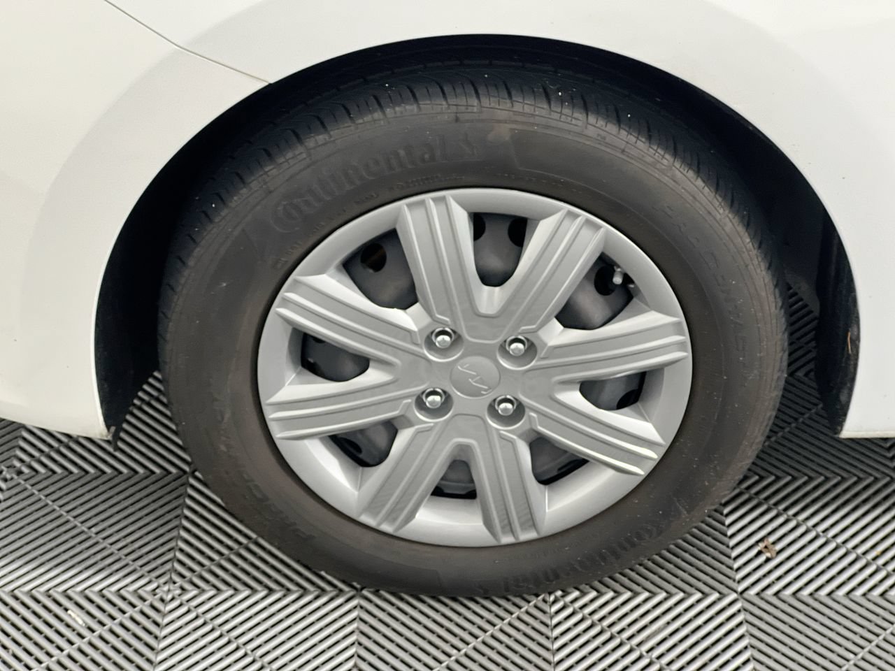 Certified 2023 Kia Rio LX FWD image 7