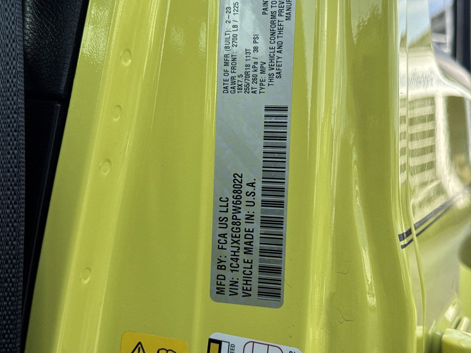 Used 2023 Jeep Wrangler Sahara image 34