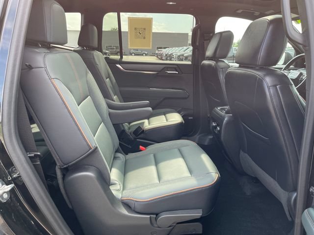 Used 2024 GMC Acadia AT4 w/ LPO, Floor Liner Package AWD/4WD image 34