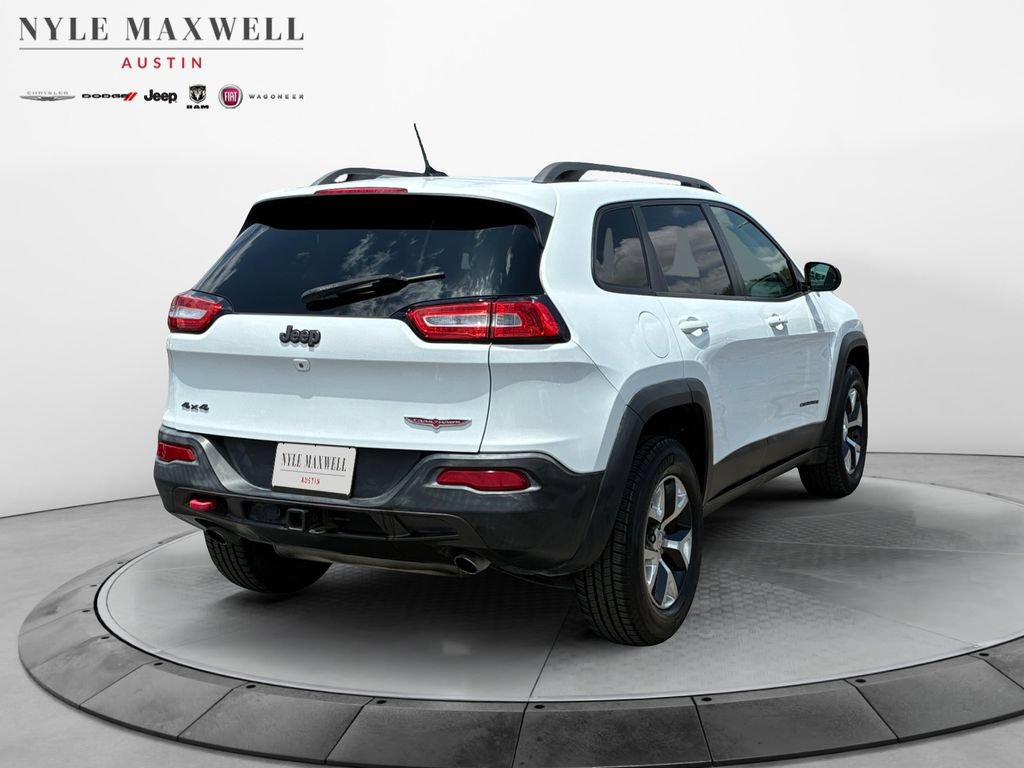 Used 2014 Jeep Cherokee Trailhawk w/ Comfort/Convenience Group AWD/4WD image 16