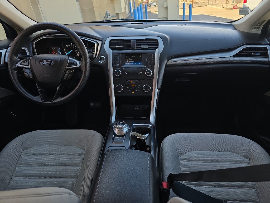 Used 2018 Ford Fusion S FWD image 20