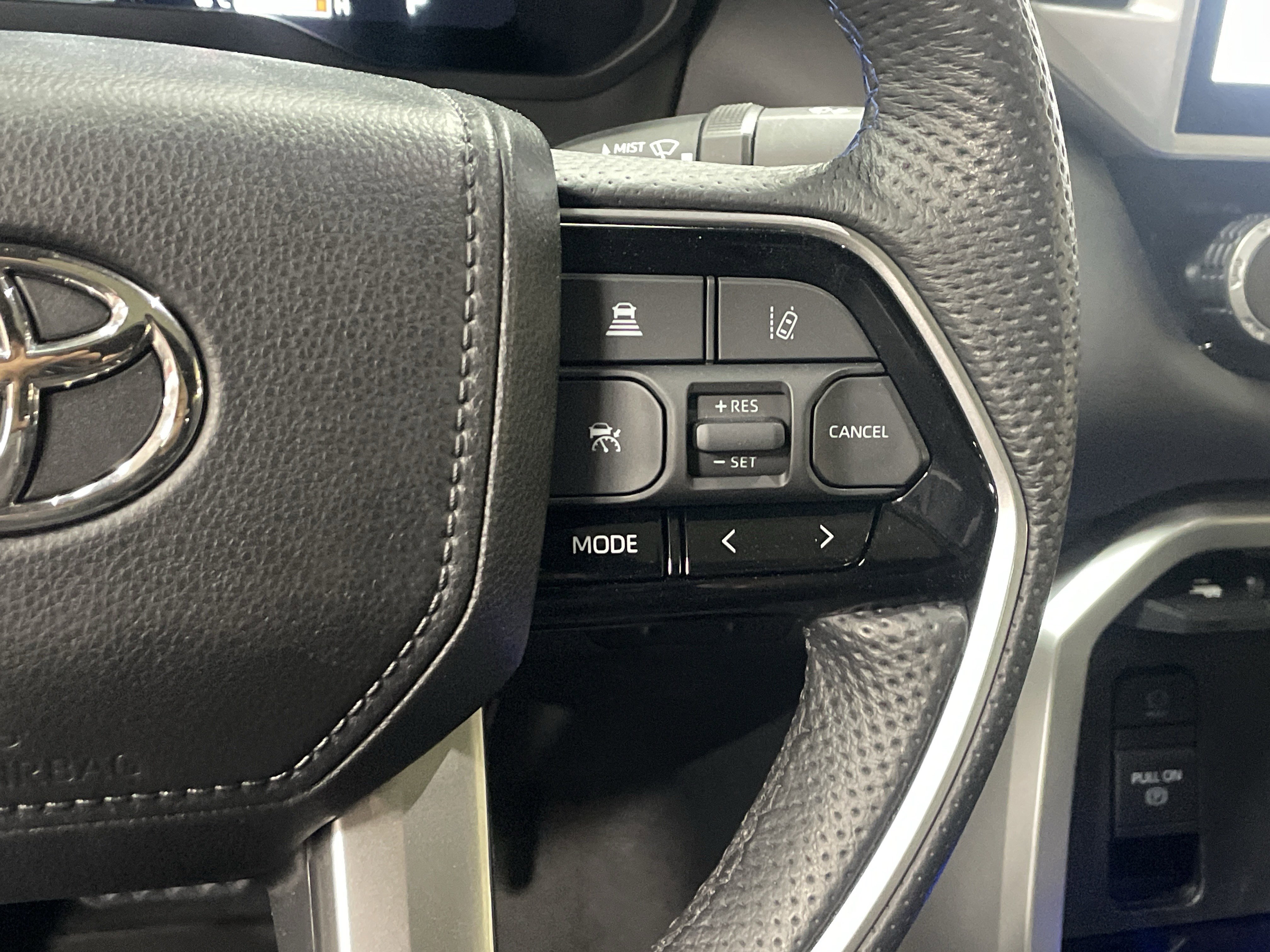 Used 2023 Toyota Tundra Platinum AWD/4WD image 20