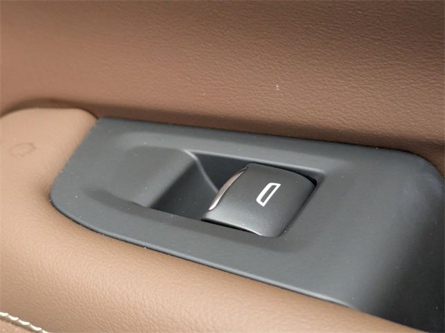 New 2026 Chevrolet Suburban High Country image 40