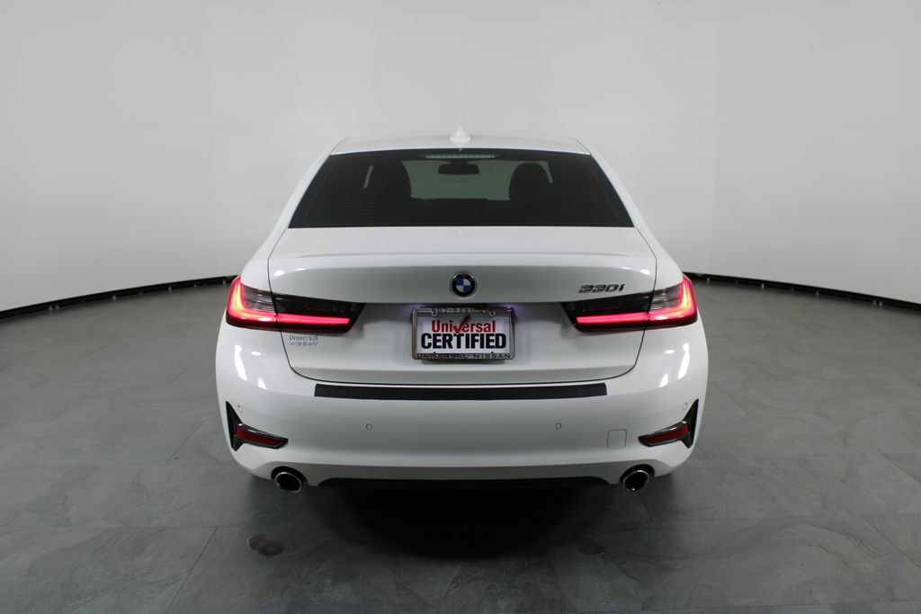 Used 2022 BMW 330i Sedan image 10
