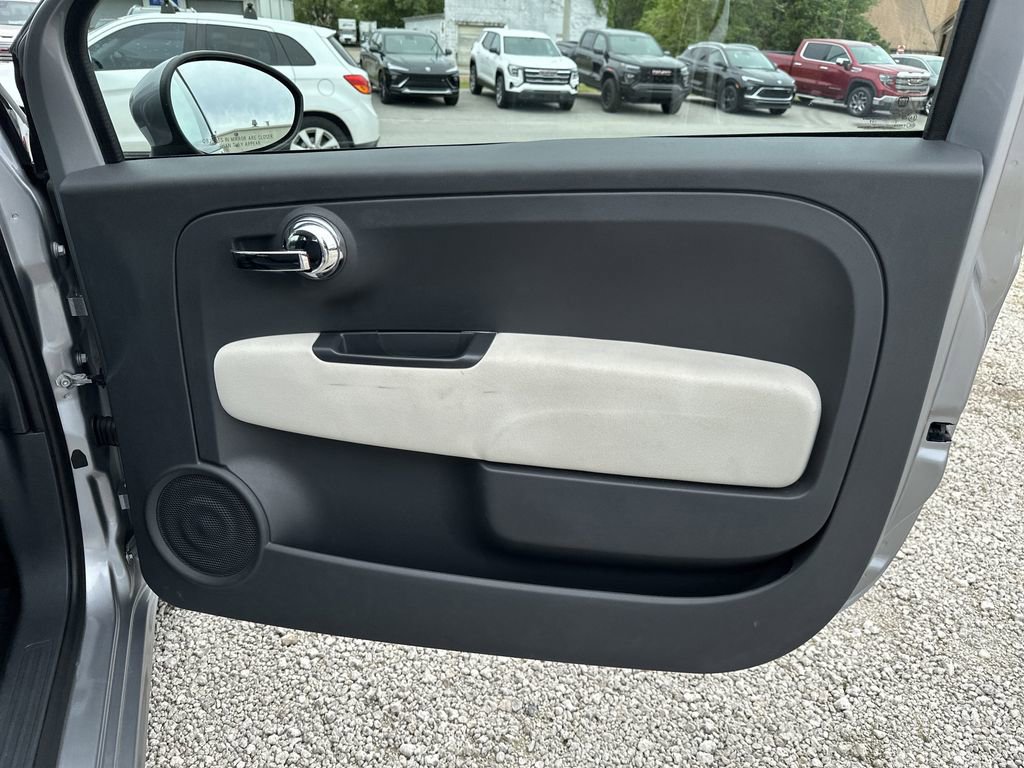 Used 2017 FIAT 500 Pop image 27