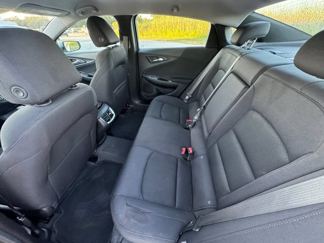 Used 2024 Chevrolet Malibu LT FWD image 29