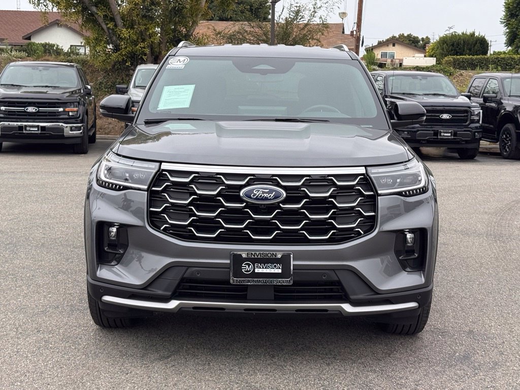 Used 2026 Ford Explorer Platinum RWD image 6