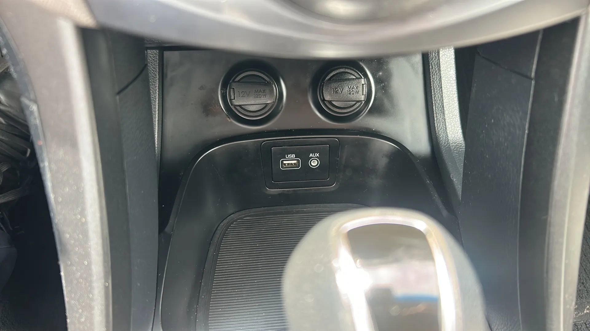 Used 2018 Hyundai Santa Fe SE AWD/4WD image 26