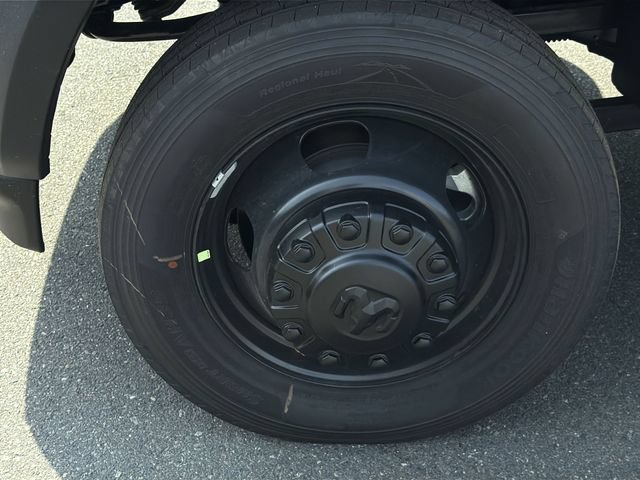 New 2026 RAM 5500 Tradesman AWD/4WD image 17