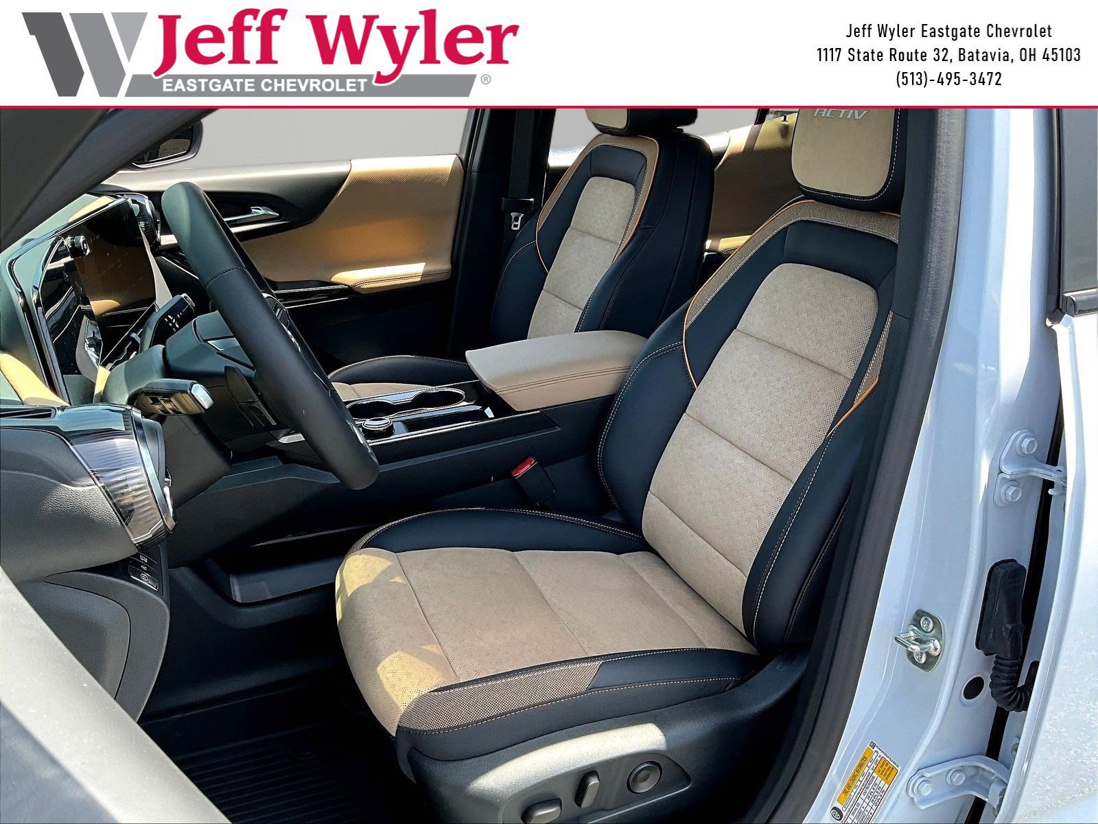 New 2026 Chevrolet Equinox ACTIV w/ Convenience Package III FWD image 16