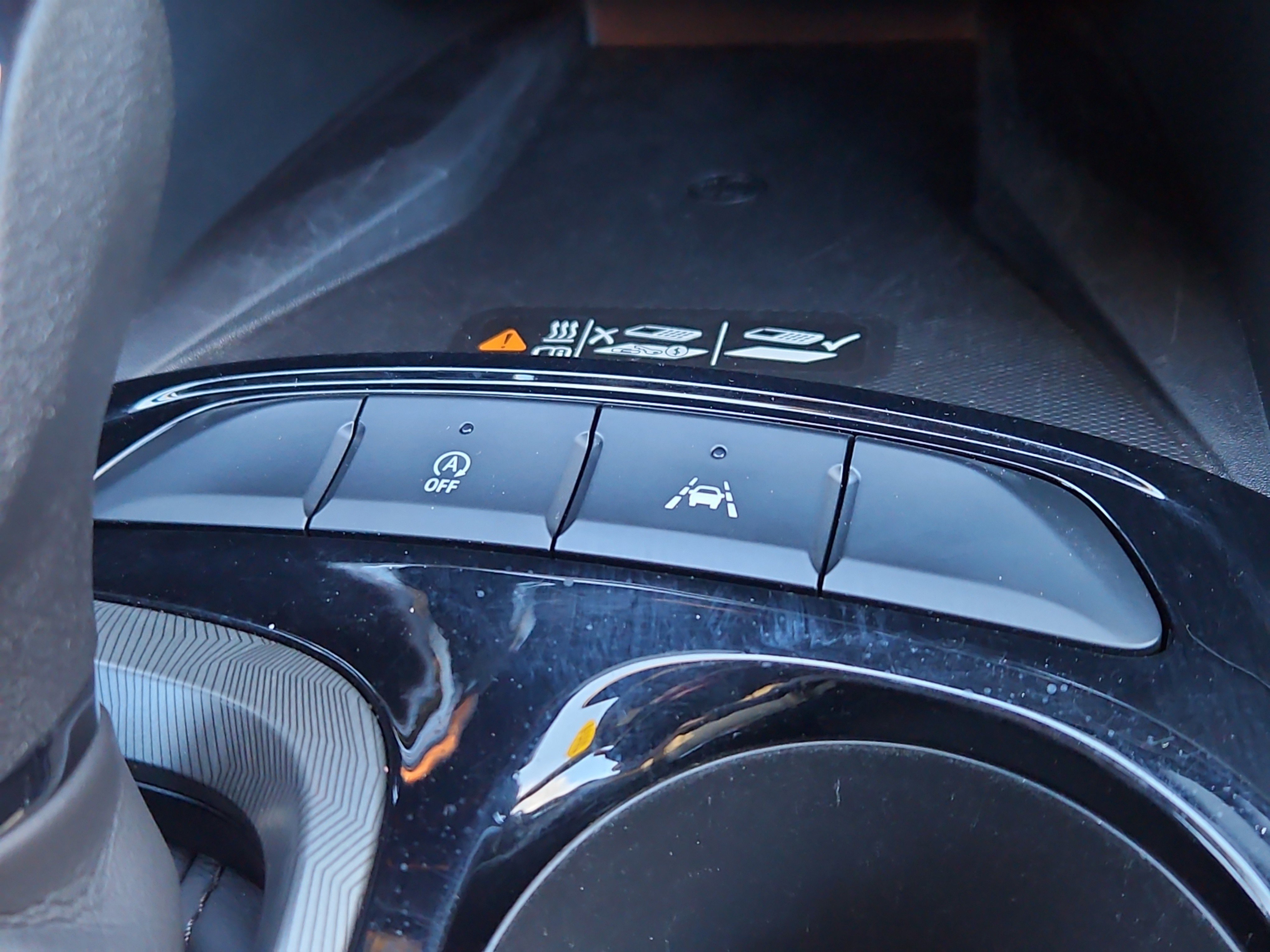 Used 2024 Buick Envista Sport Touring w/ Convenience I Package image 16