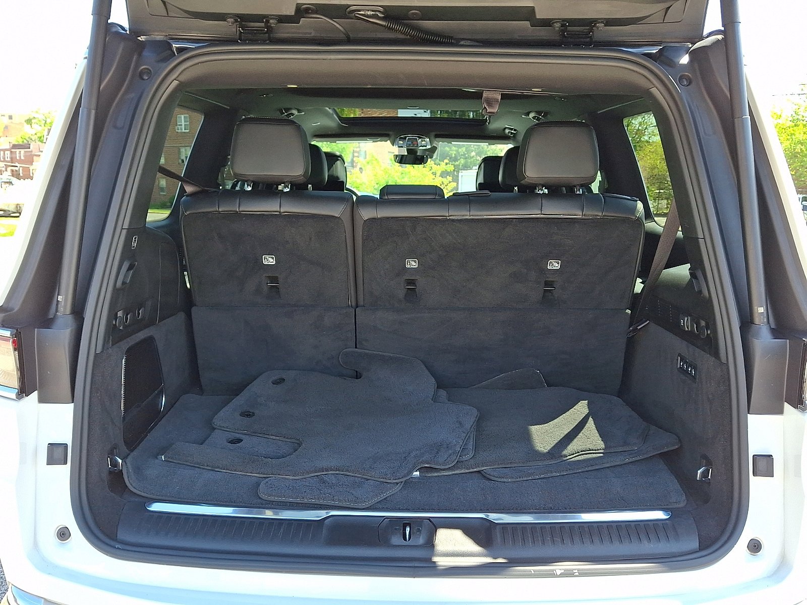 Used 2022 Jeep Grand Wagoneer Series I w/ Rear Seat Video Group 1 AWD/4WD image 29
