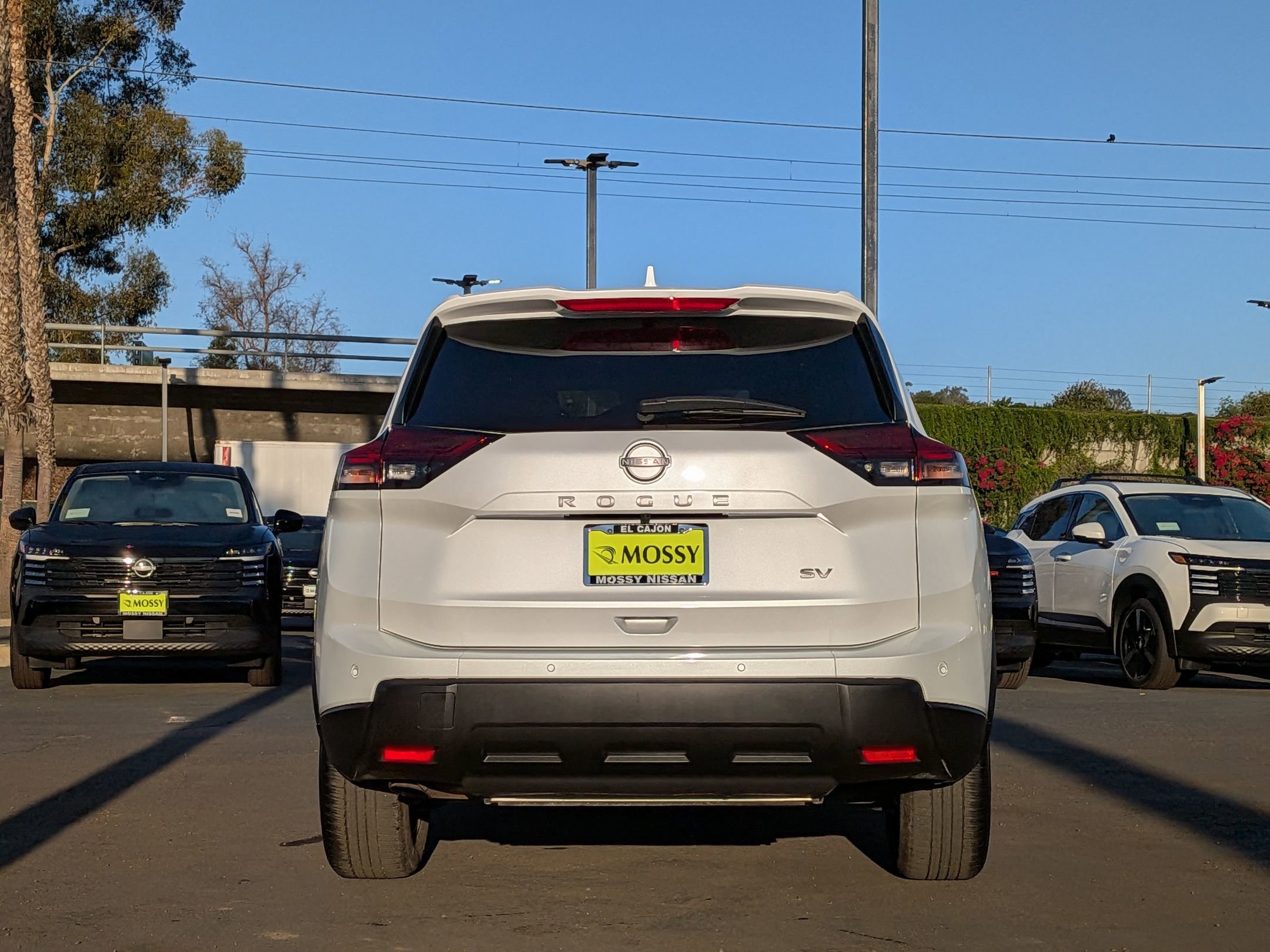 Certified 2024 Nissan Rogue SV image 9