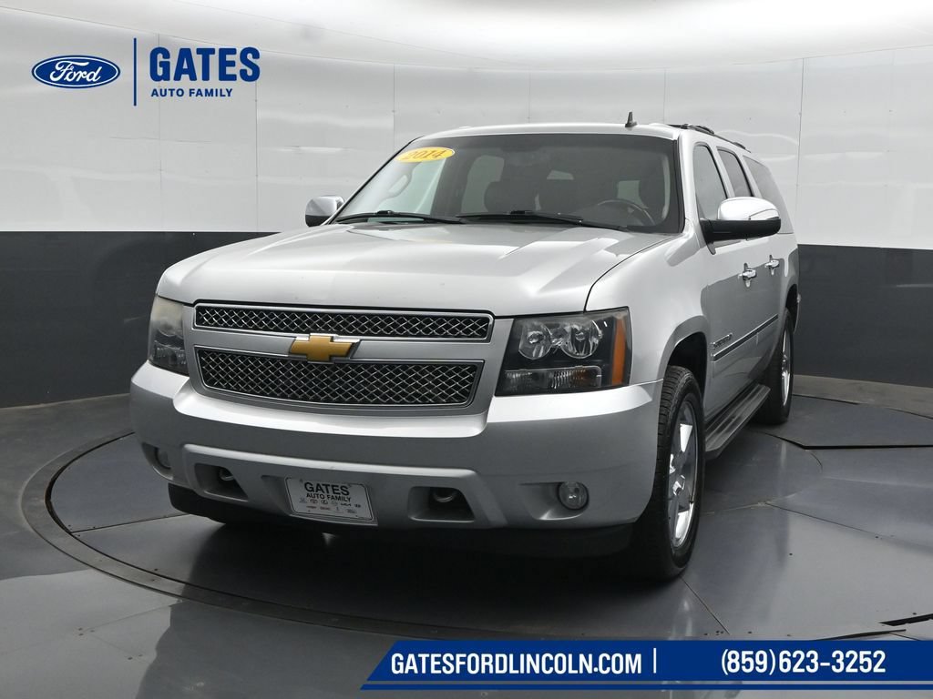 Used 2014 Chevrolet Suburban LTZ AWD/4WD image 5