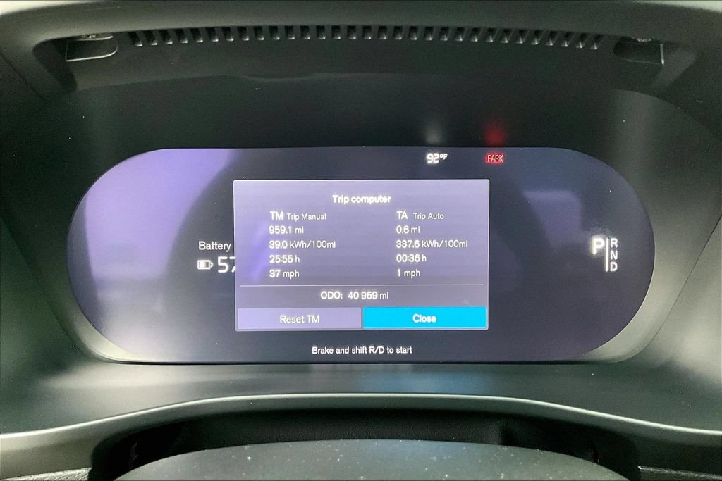 Certified 2023 Volvo XC40 Recharge Plus AWD/4WD image 27