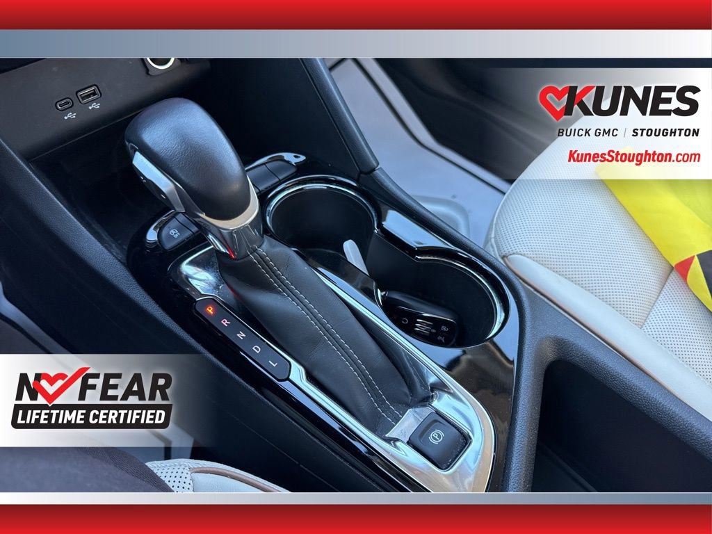 Used 2024 Buick Encore GX Avenir w/ Avenir Convenience Package image 34