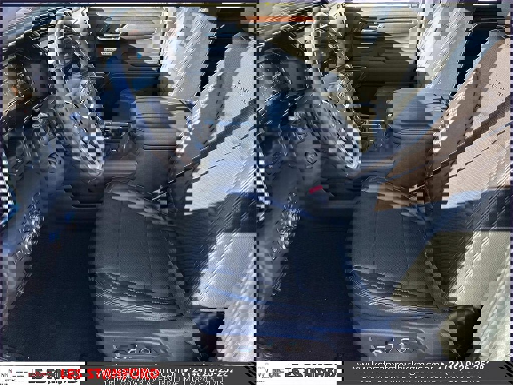 Used 2024 GMC Sierra 1500 Denali w/ Technology Package image 21