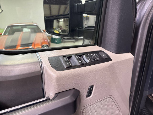 Used 2022 Ford F350 XLT w/ XLT Premium Package image 23