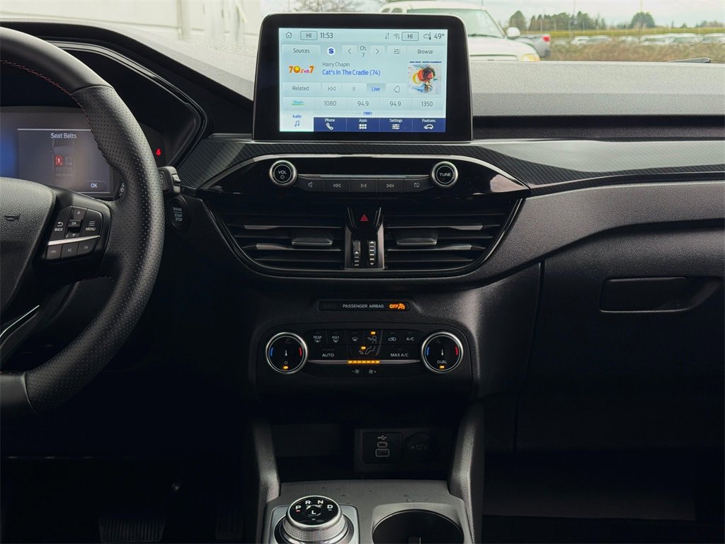 Used 2025 Ford Escape ST-Line image 17