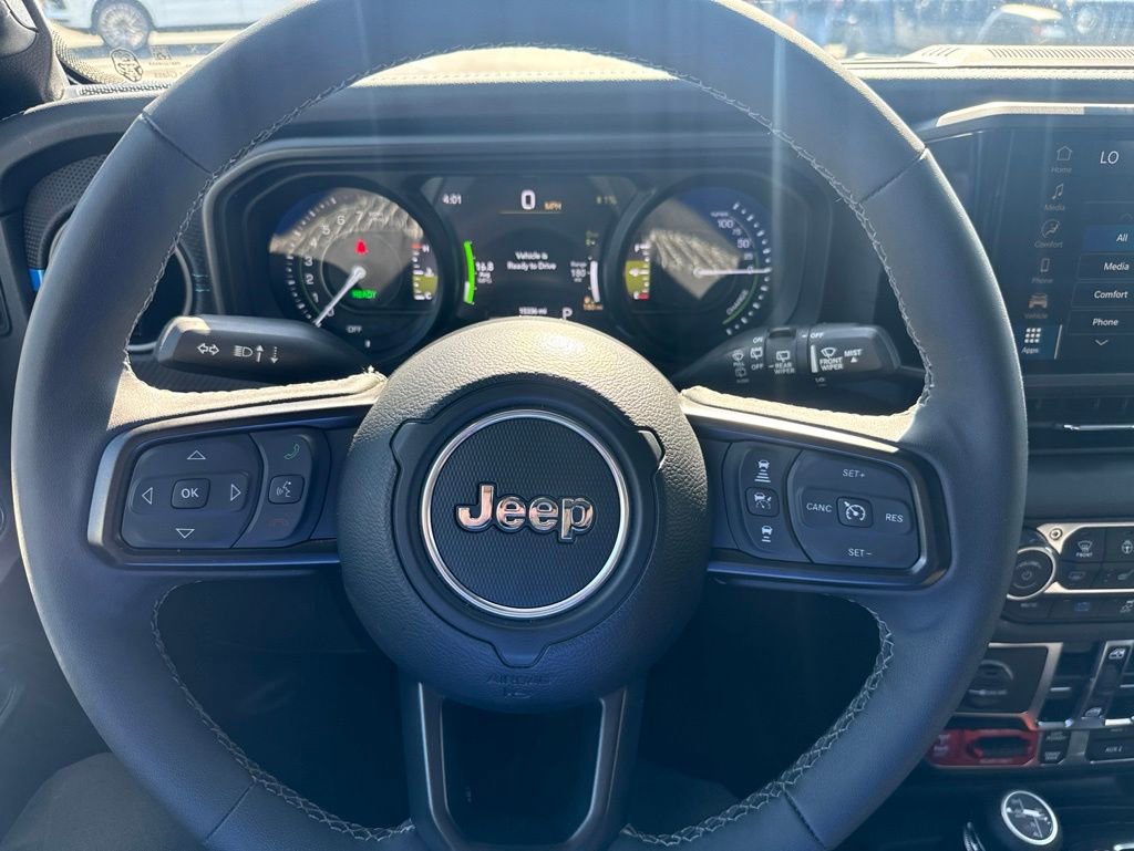 Certified 2025 Jeep Wrangler Unlimited Rubicon 4xe w/ Safety Group AWD/4WD image 20
