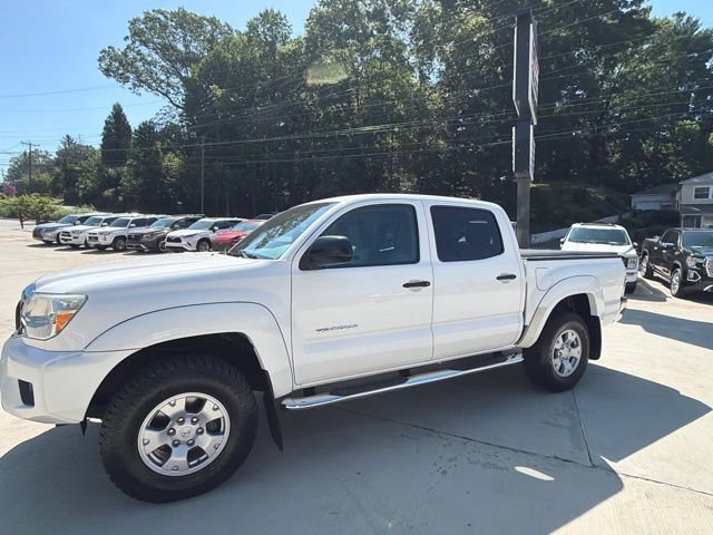 Used 2015 Toyota Tacoma PreRunner w/ SR5 Package RWD image 16