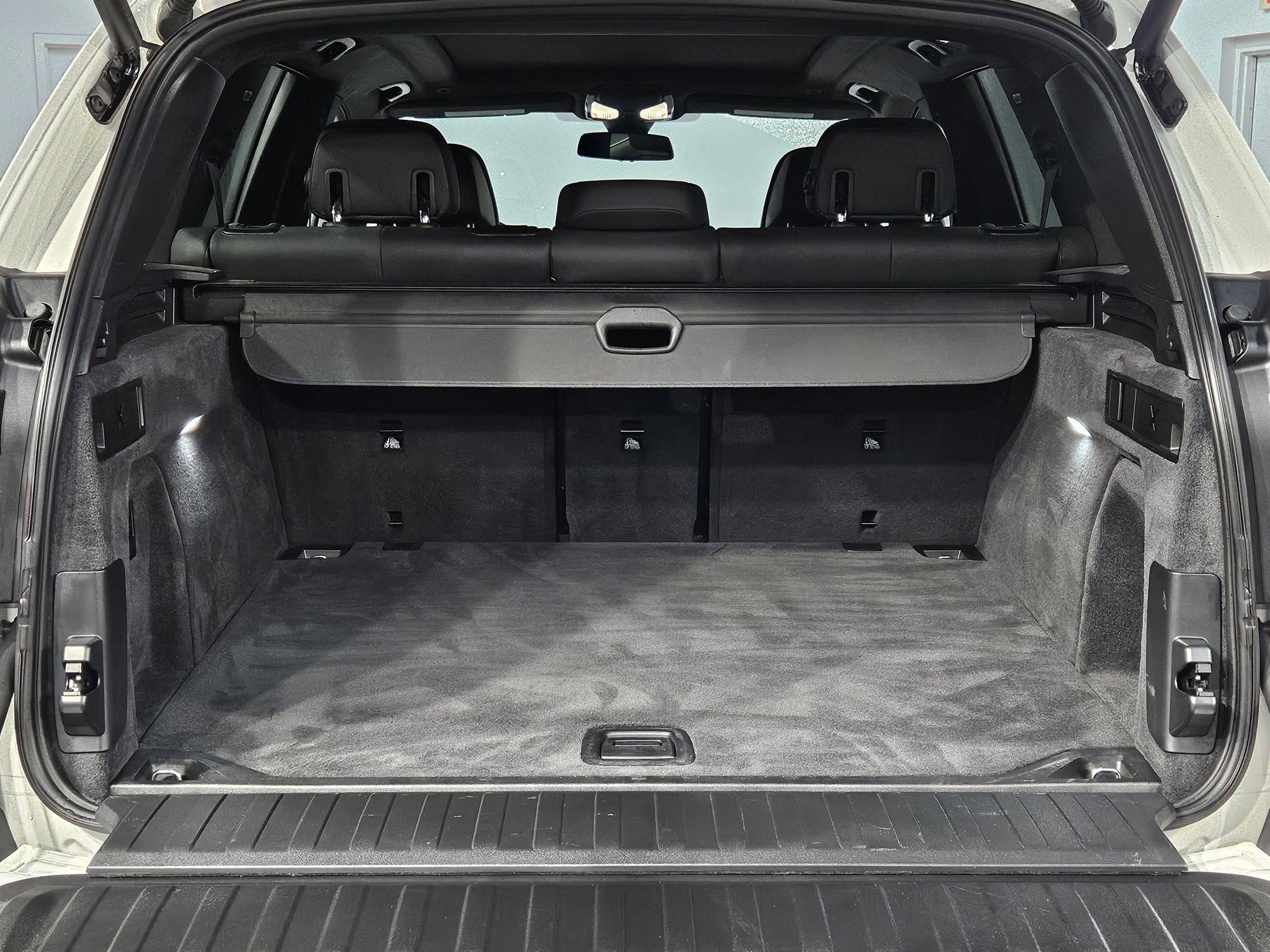 Used 2022 BMW X5 xDrive40i w/ Premium Package image 18