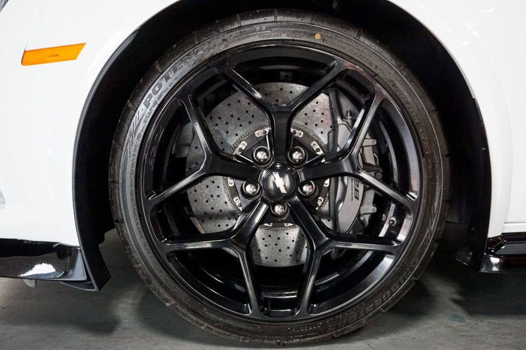 Used 2015 Chevrolet Camaro Z/28 image 40