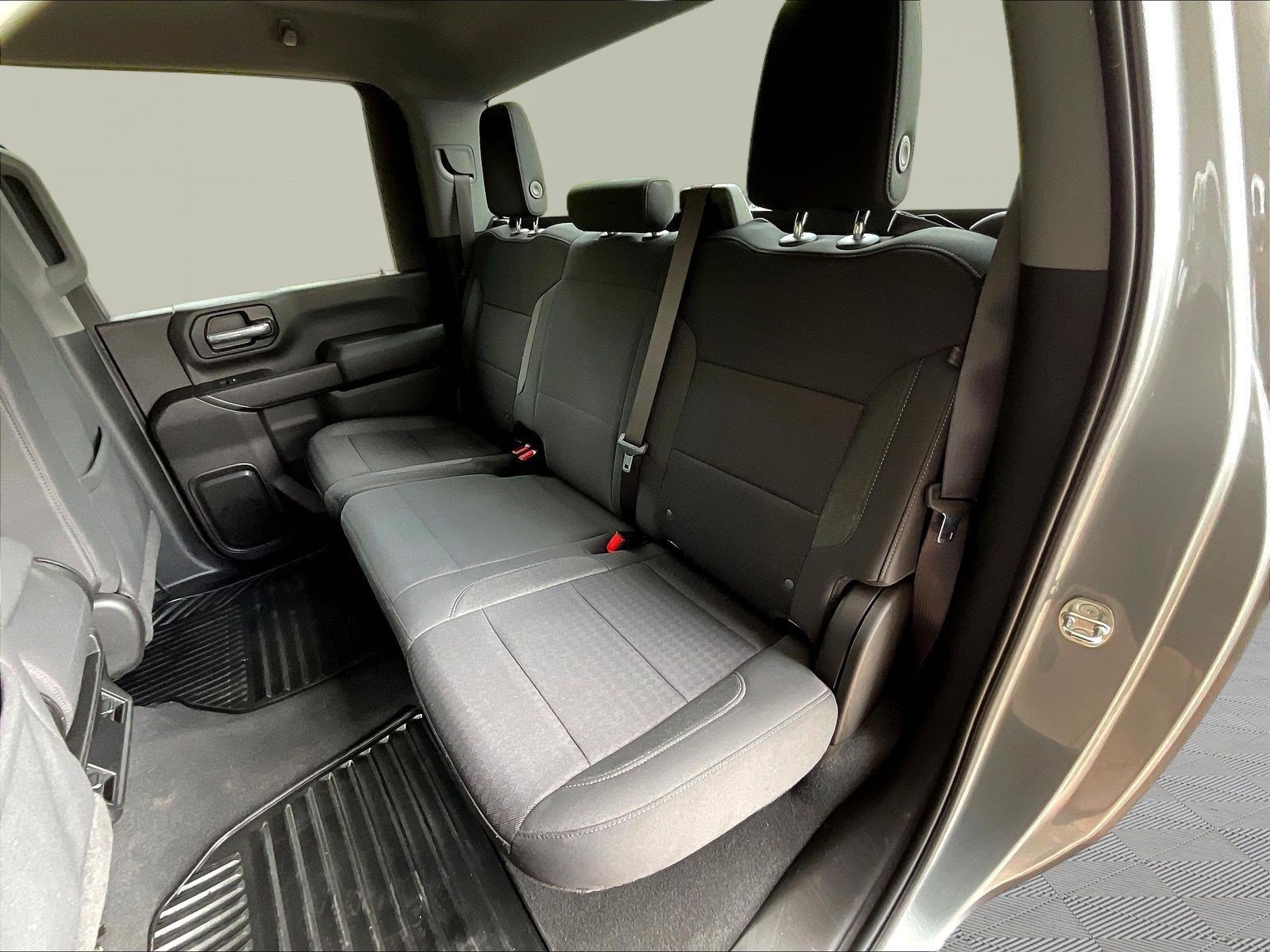 Used 2024 Chevrolet Silverado 2500 Custom w/ Custom Value Package AWD/4WD image 22