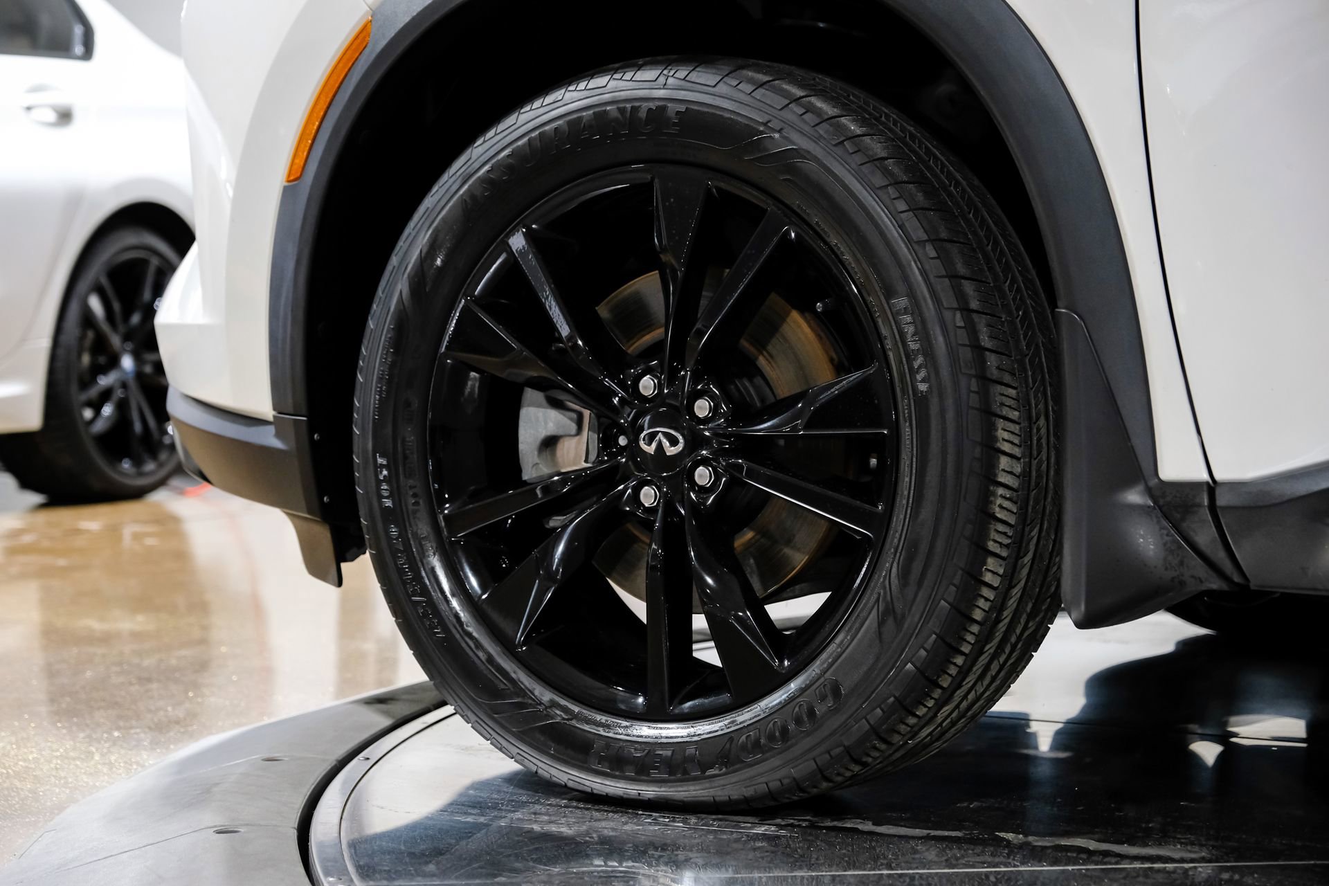 Used 2023 INFINITI QX60 Luxe w/ Vision Package image 64