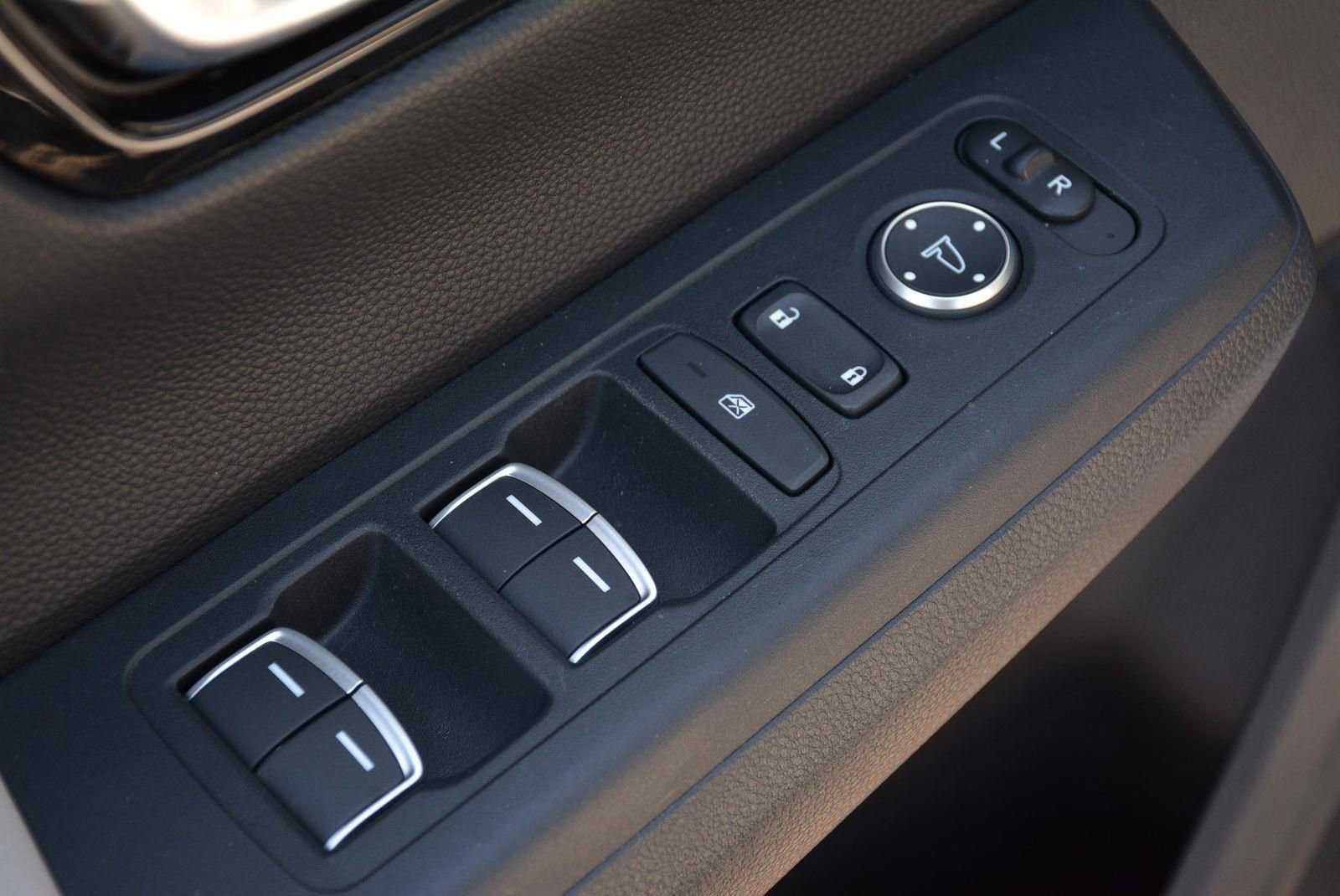 Used 2024 Honda CR-V EX-L image 11