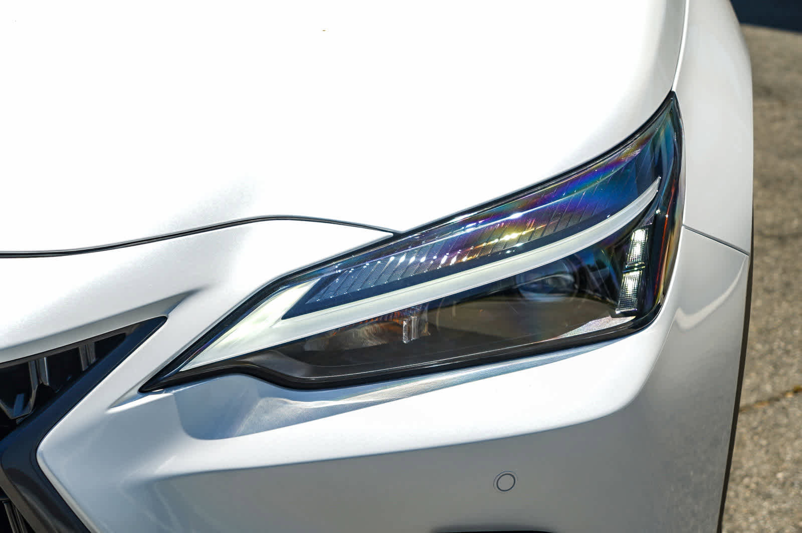 New 2025 Lexus NX 350h AWD w/ Premium Package image 8