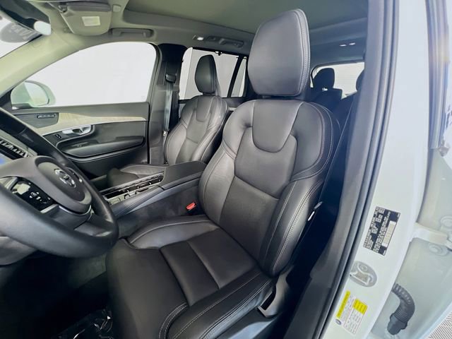 Used 2023 Volvo XC90 B6 Ultimate w/ Protection Package Premier image 10