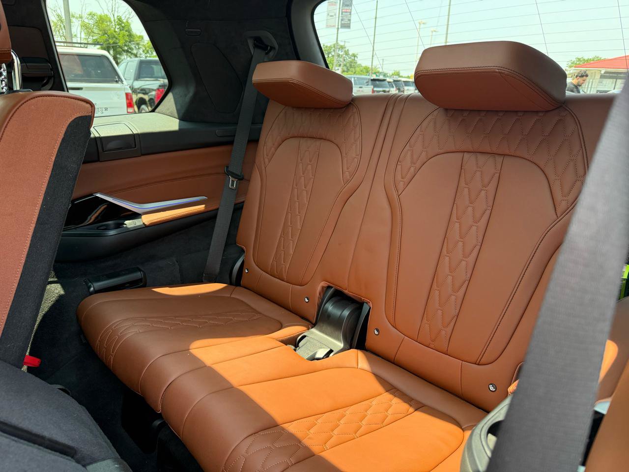 Used 2023 BMW X7 xDrive40i w/ Executive Package AWD/4WD image 11