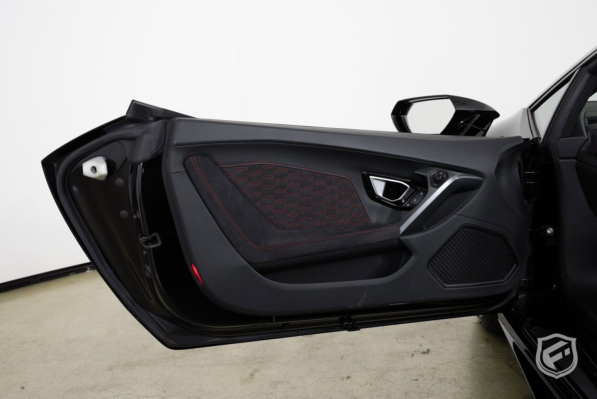 Used 2017 Lamborghini Huracan LP 580-2 image 24