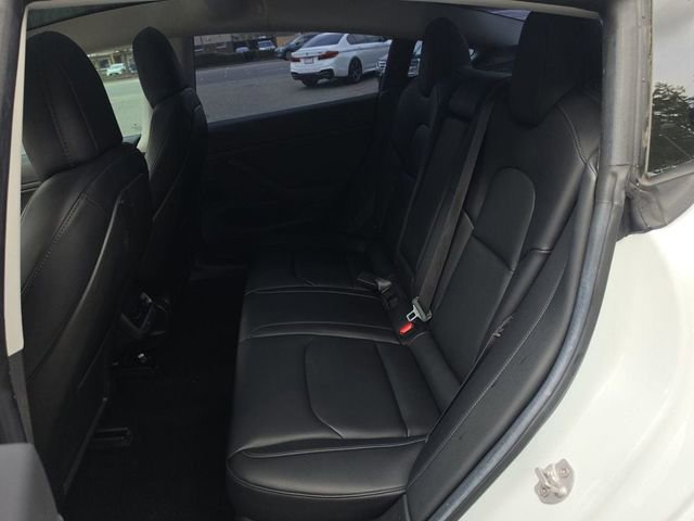 Used 2018 Tesla Model 3 Long Range RWD image 10