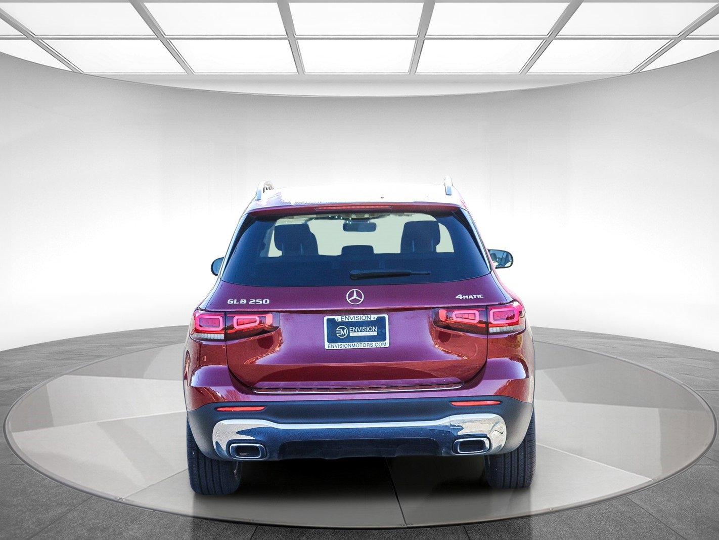 Used 2021 Mercedes-Benz GLB 250 4MATIC image 3