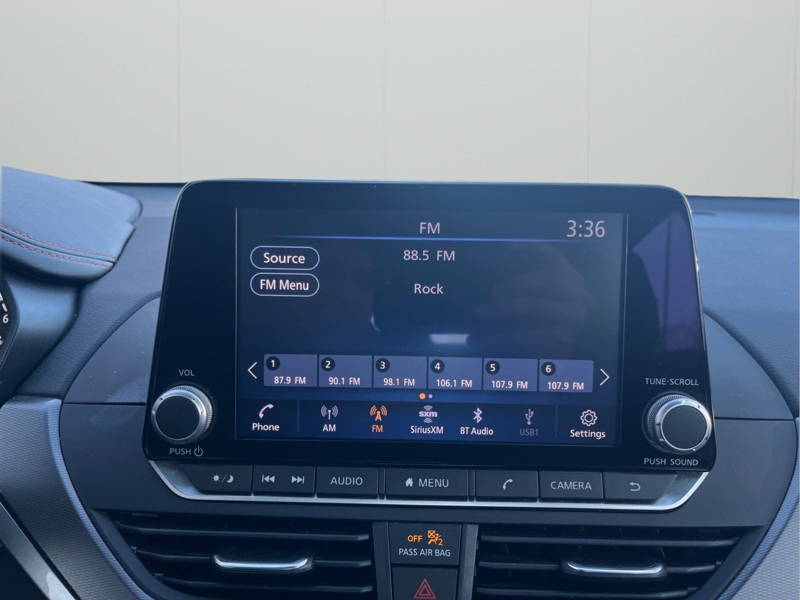 Used 2023 Nissan Altima 2.5 SR image 13